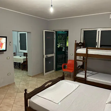Leonardo Apartment Velipoje